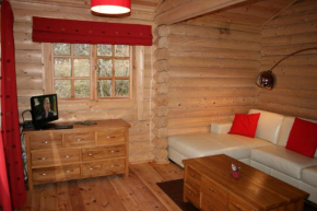 BCC Loch Ness Log Cabins